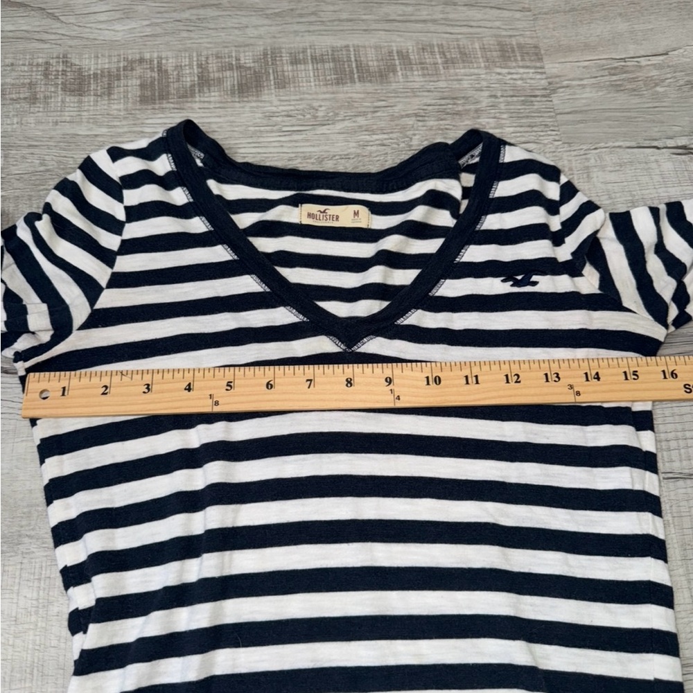 Hollister Navy White Striped V Neck Long Sleeve Tee Medium Y2K Stains - Picture 11 of 12